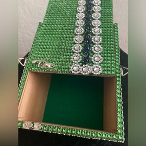 Green and Silver Dress Box Purse, Felt lined with a mirror and Black chain strap